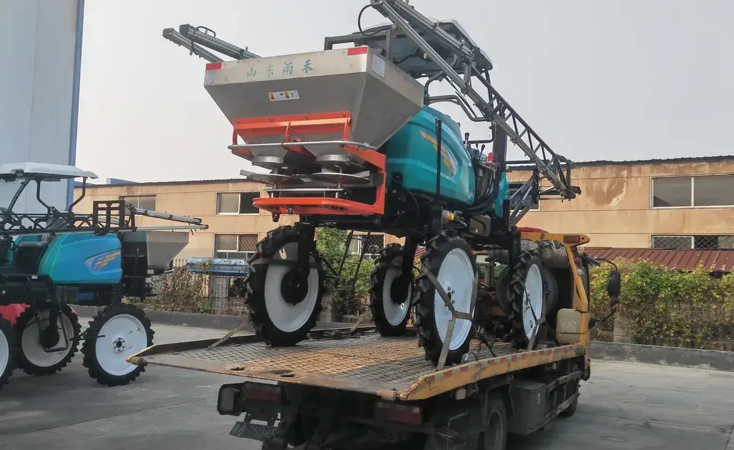 Bình phun dung tích 1000L chất lượng hàng đầu dành cho việc canh tác quy mô lớn hình ảnh 23-description
