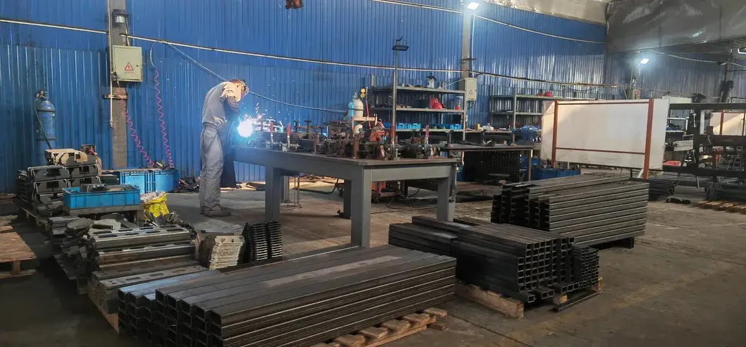 Bình phun dung tích 1000L chất lượng hàng đầu dành cho việc canh tác quy mô lớn hình ảnh 15-description