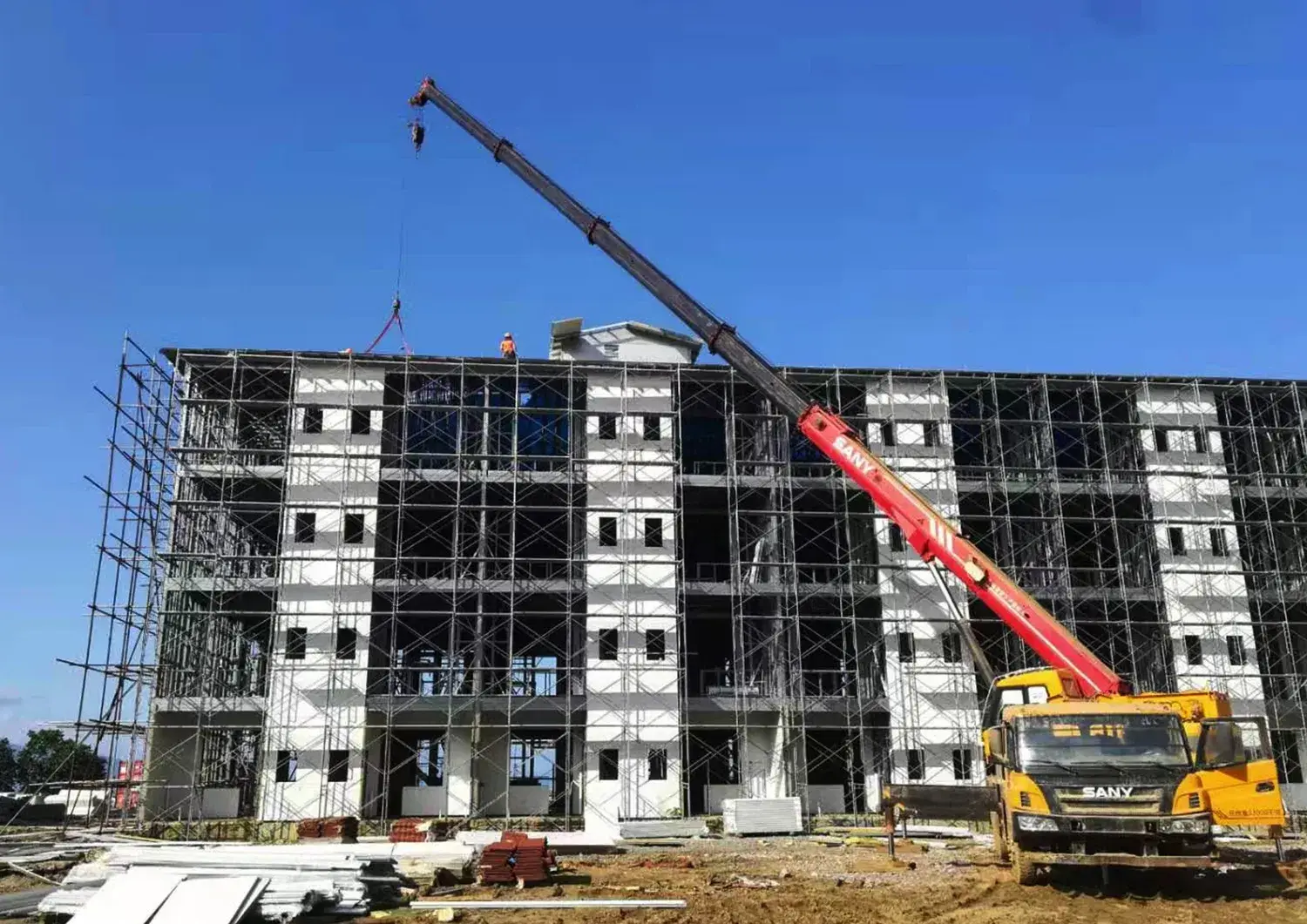 Thi công xưởng kết cấu thép chuyên nghiệp, uy tín và bền vững