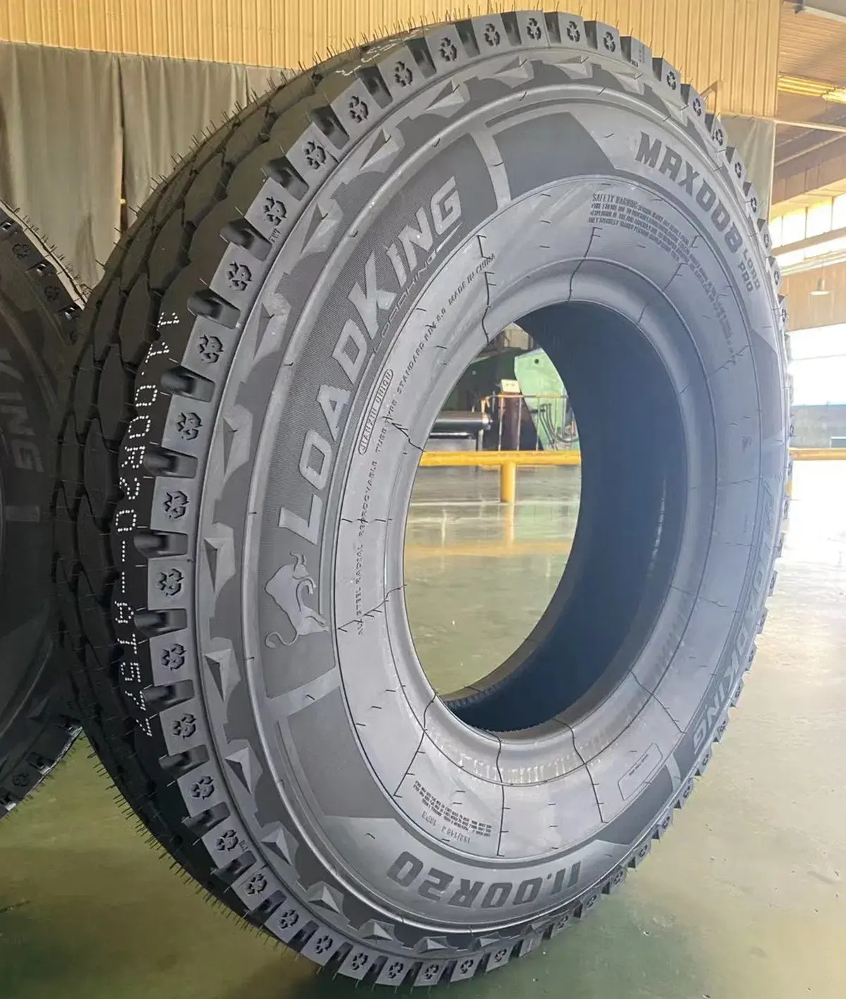 Lốp Xe Tải Penu Llanta TBR 11.00r20: Sản Phẩm Chất Lượng, Hiệu Suất Cao, Giảm Giá Đặc Biệt