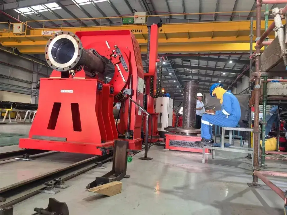 Máy hàn TIG hồ quang nóng phù hợp để phủ lớp bề mặt bình chịu nén