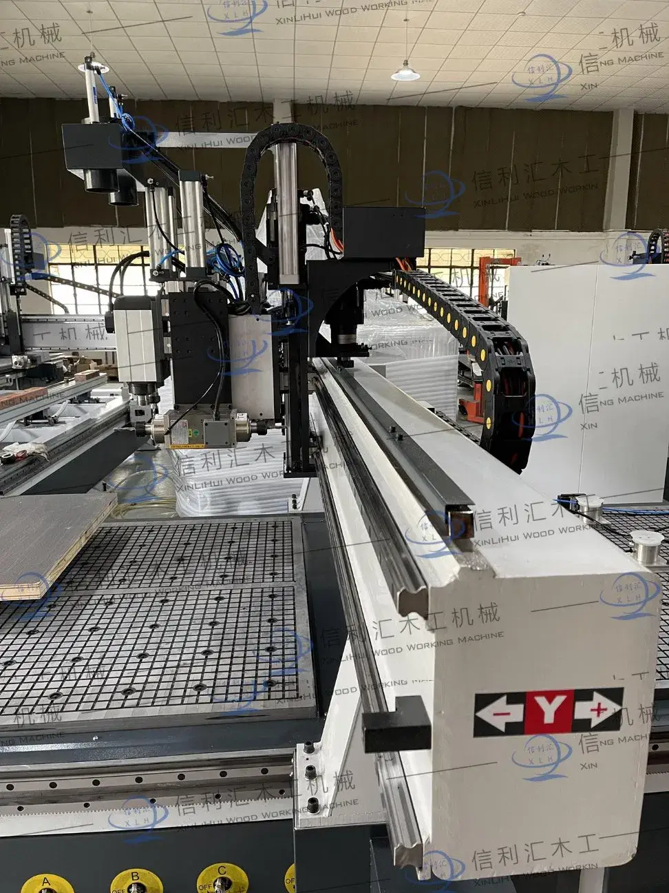 Bàn điều khiển chất lượng cao cho Máy CNC Router - Máy chế biến gỗ đa năng