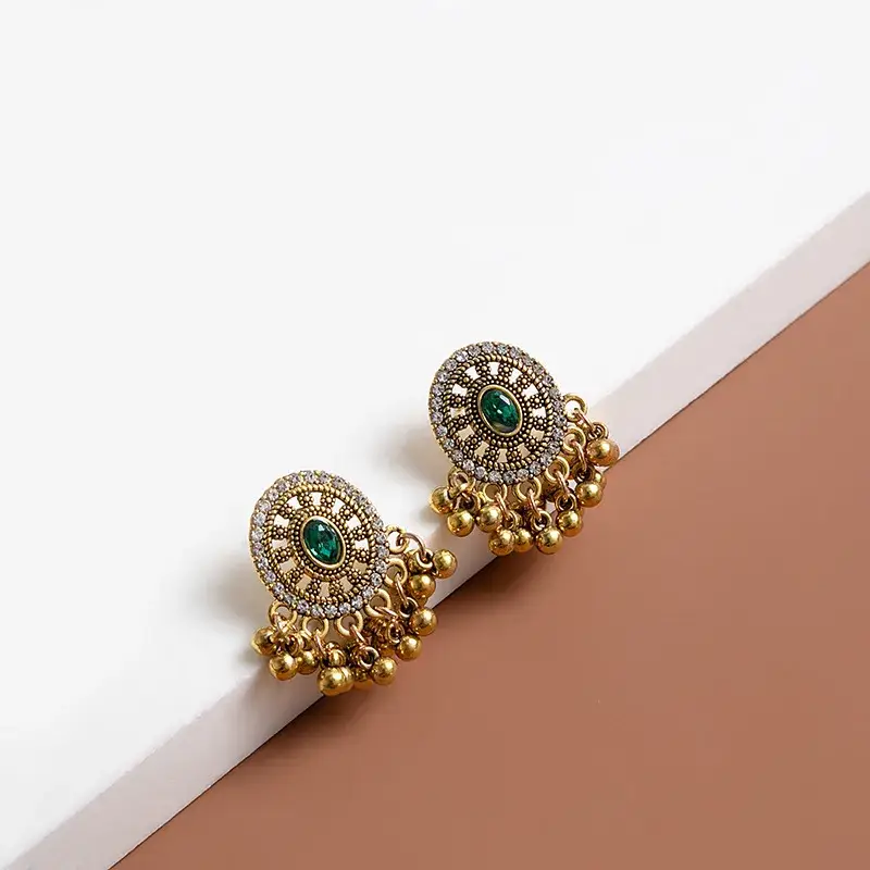 Charm bohemian với bông tai ngọc lam hình cú chạm khắc hình học độc đáo