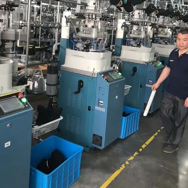 Máy sản xuất tất tự động, thiết bị sản xuất đồng thời