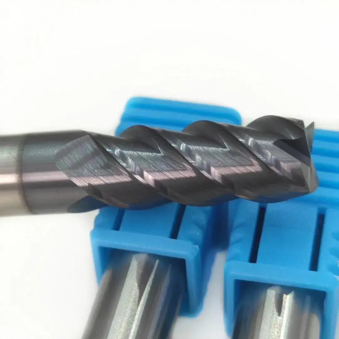 Dụng cụ mài Wyk Carbide: Lựa chọn hoàn hảo cho việc cắt thép và bộ phận thép không gỉ trên máy phay CNC và dao cắt CNC
