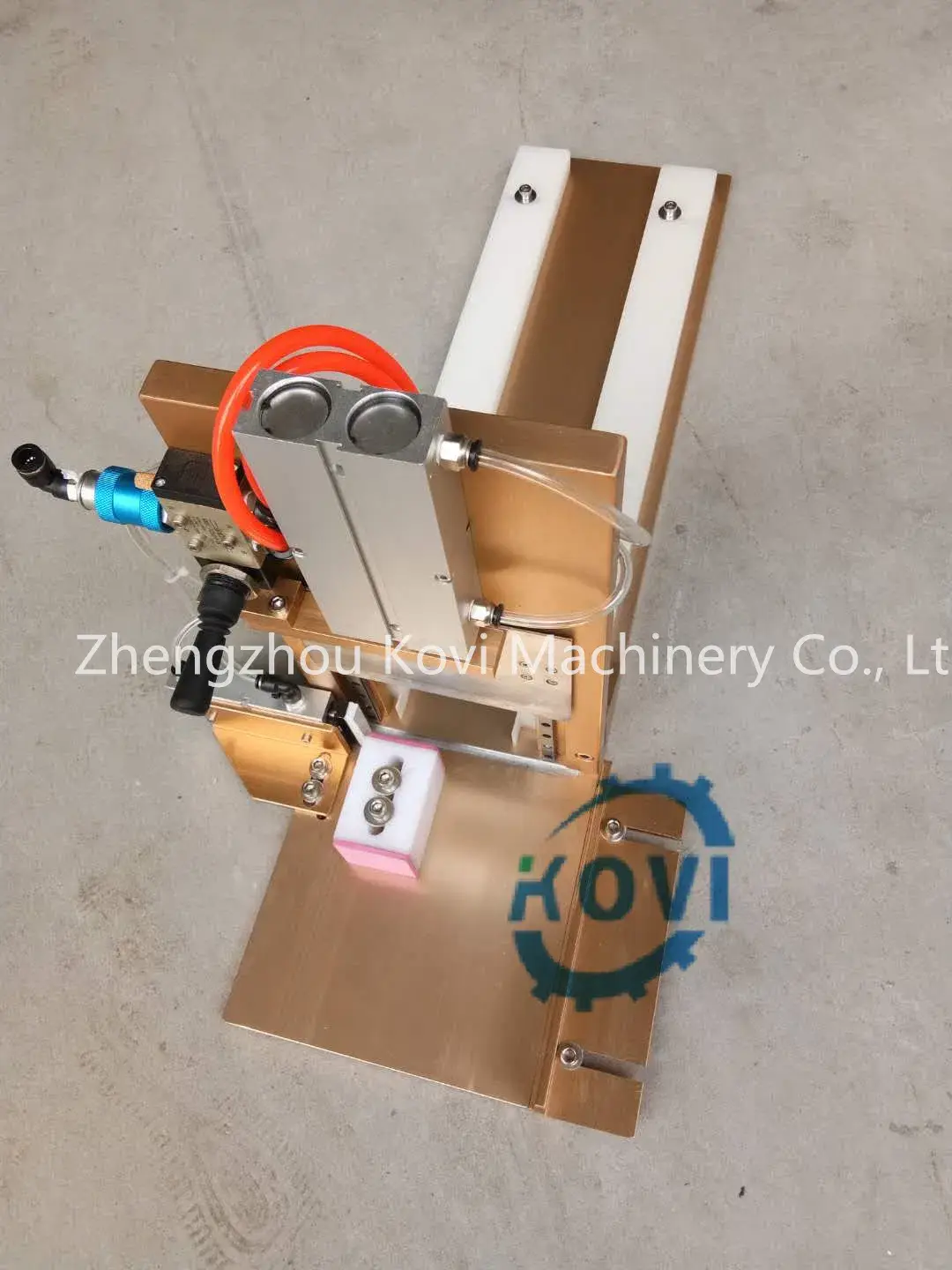 Máy cắt xà phòng bằng khí nén - Giải pháp hiệu quả cho công việc cắt xà phòng