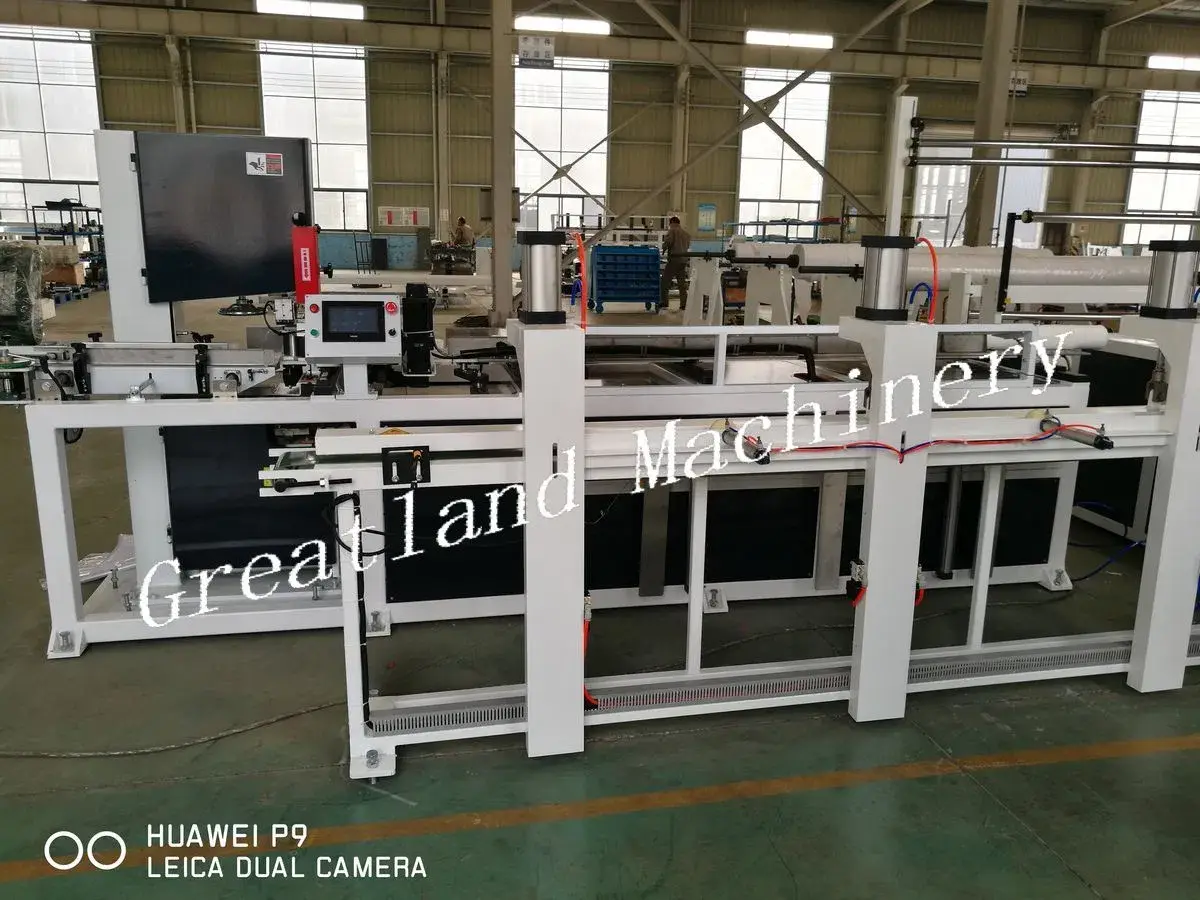Máy chế biến cuộn giấy vệ sinh tự động ứng dụng công nghệ dán lớp lamination mới nhất