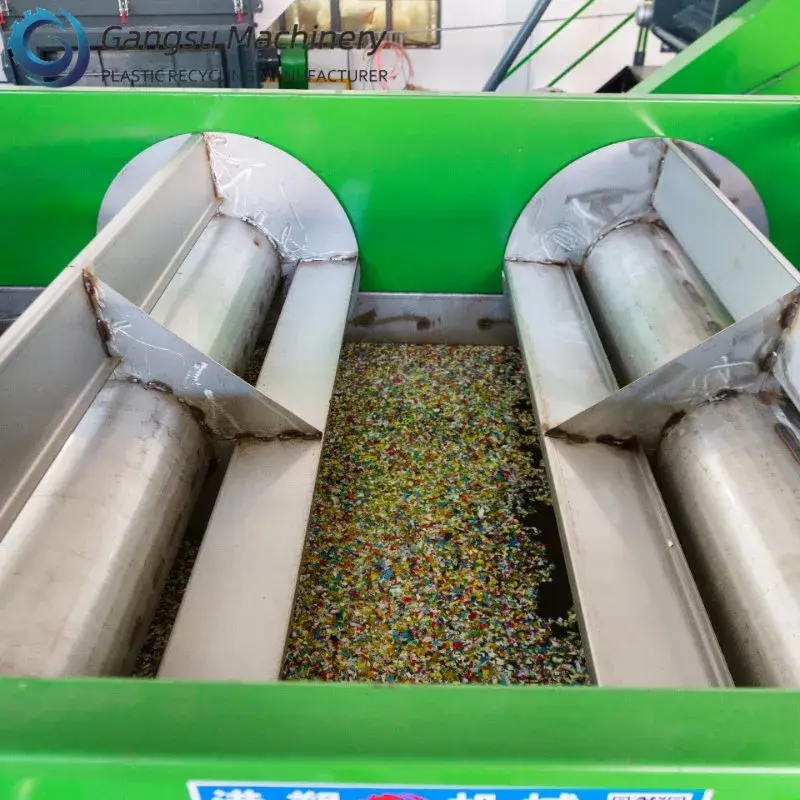 Dây chuyền tái chế phế liệu chai sữa HDPE và PP: Giải pháp hiệu quả cho bảo vệ môi trường