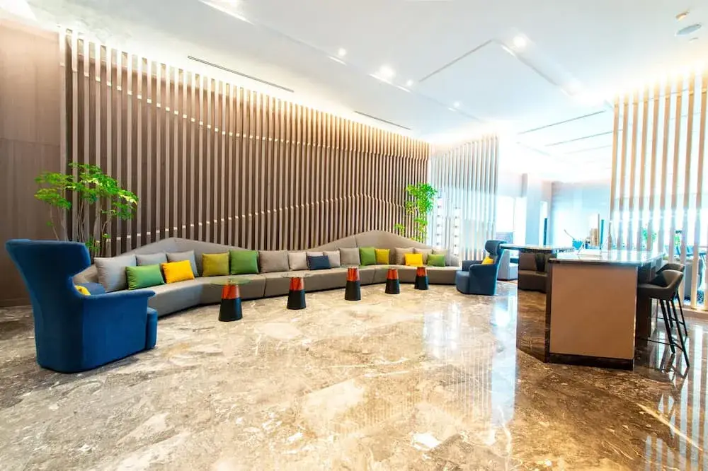 Bộ nội thất sảnh khách sạn với phong cách Nhật Bản, được làm từ gỗ rắn và có thể tùy chỉnh theo yêu cầu