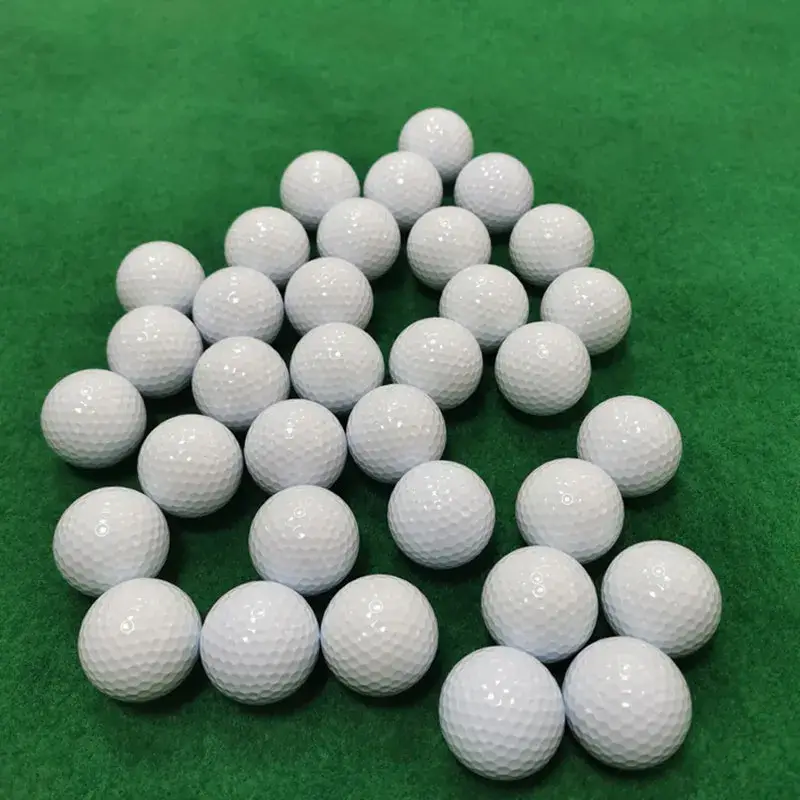 3 Bóng tập luyện golf an toàn và hiệu quả cho người yêu thể dục