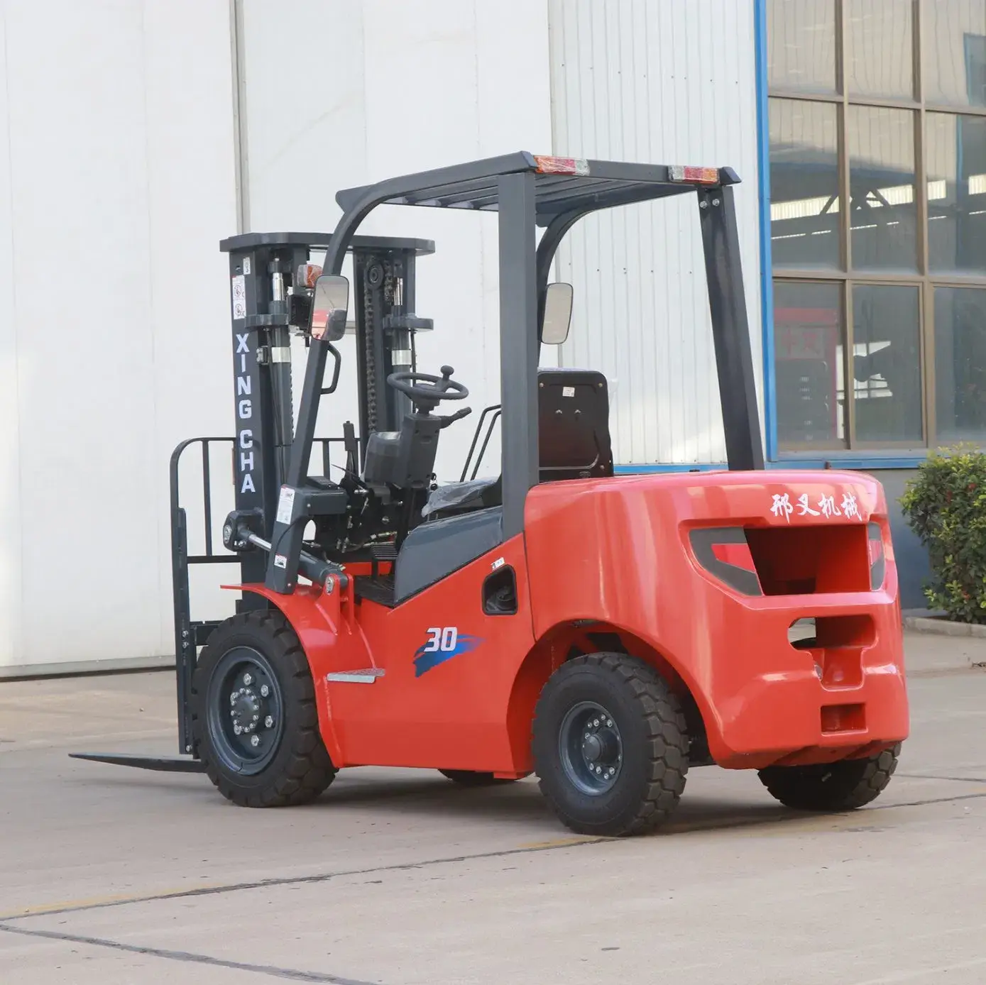 Xe nâng diesel CE ISO 2 tấn 3 tấn 4 tấn 5 tấn cần trục triplex, bộ dịch chuyển bên ngoài và động cơ Nhật Bản tin cậy - Giá tốt