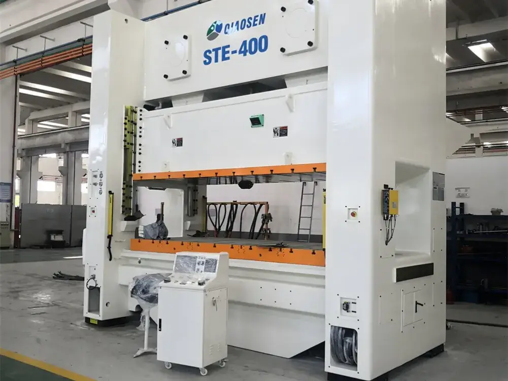 Máy Ép Trục Hợp Kim Rèn 400t: Sản Phẩm Phục Vụ Ứng Dụng Chịu Va Đập Cao