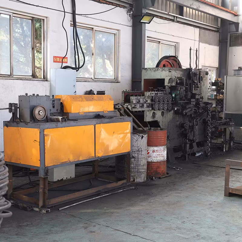 Thép xử lý nhiệt tự màu: Sản xuất dây chuyền chất lượng cao cho việc vận chuyển hình ảnh 12-description