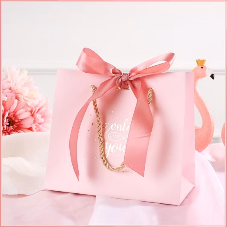Túi quà giấy in màu sang trọng tùy chỉnh từ nhà sản xuất Yiwu Trung Quốc, phù hợp để mua sắm hình ảnh 14-description