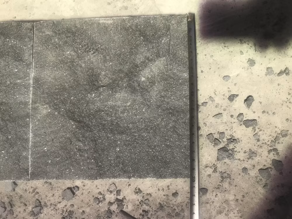 Đá granite tự nhiên màu xám, với công nghệ đánh lửa và đánh bóng, có thể tùy chỉnh hình ảnh 14-description
