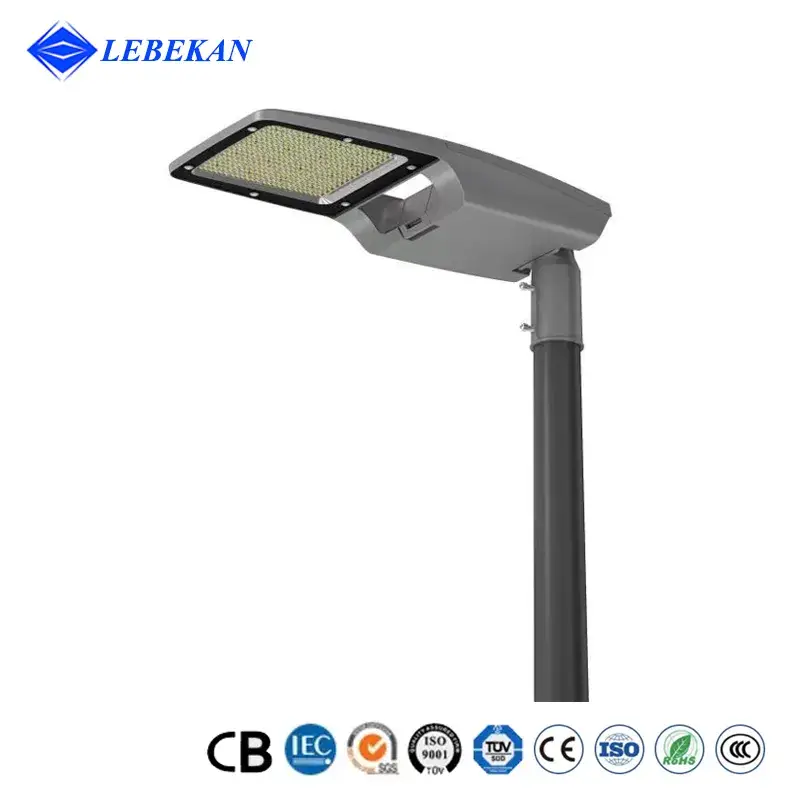 Đèn đường LED ngoài trời 150W tích hợp cảm biến ánh sáng