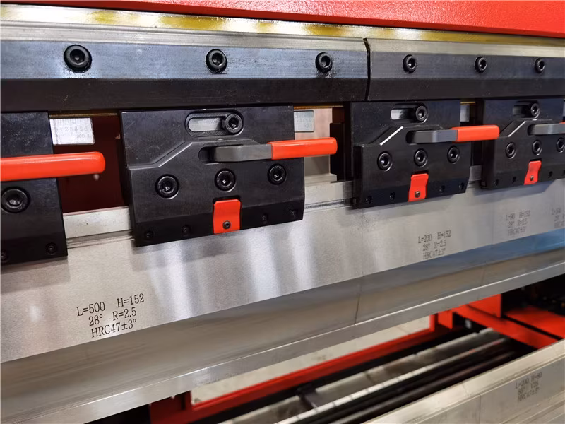 Máy uốn thủy lực chất lượng cao, công suất 100 tấn, chiều dài uốn 3200mm hình ảnh 16-description