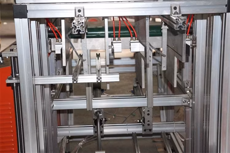 Máy làm khay thực phẩm từ chất liệu nhôm foil: Giải pháp tiện lợi cho việc bảo quản thực phẩm hình ảnh 16-description