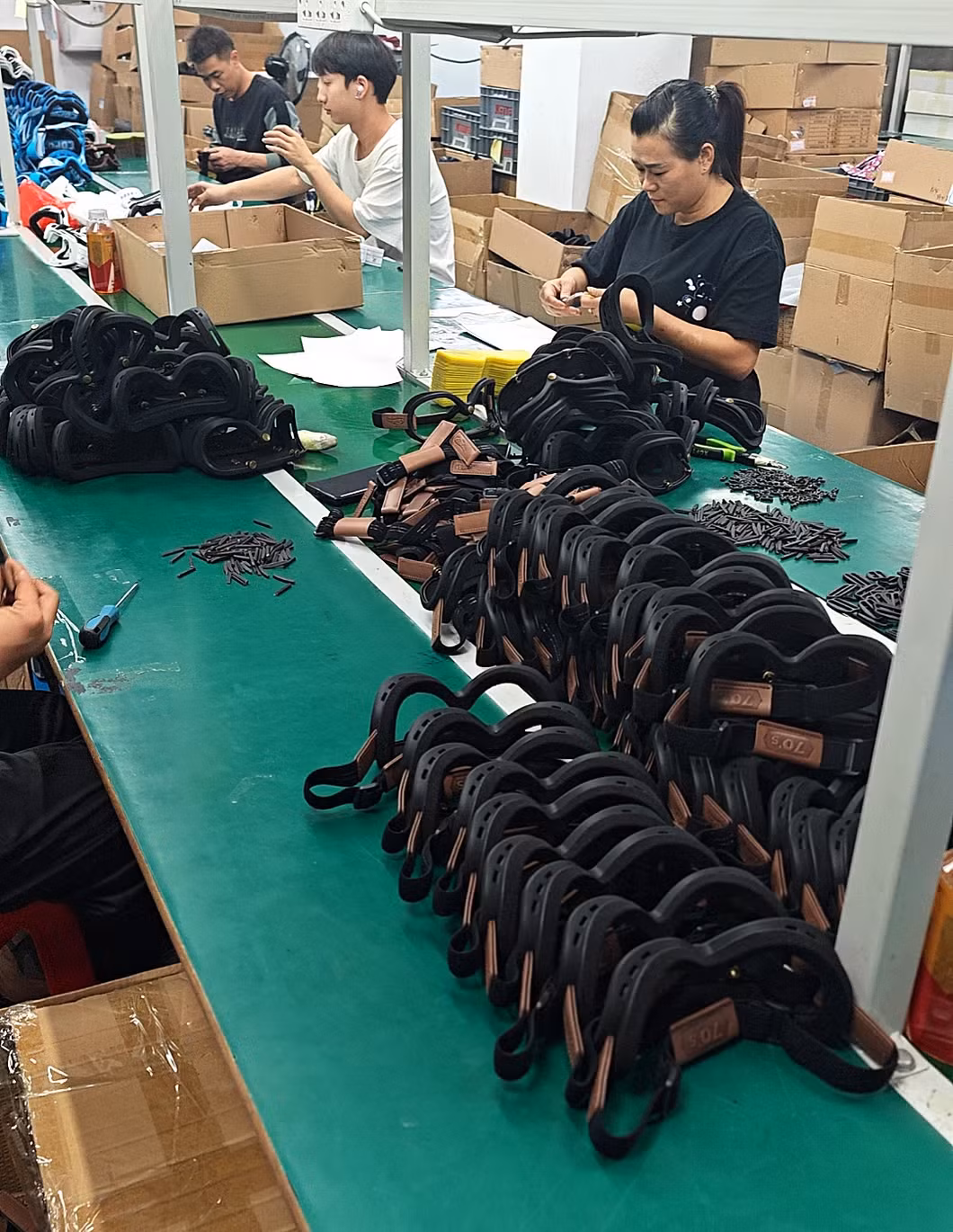 Kính bảo hộ đạp xe chất lượng từ thương hiệu uy tín, phòng chống cát bụi ngoại trời, phù hợp cho đua xe off-road hình ảnh 19-description