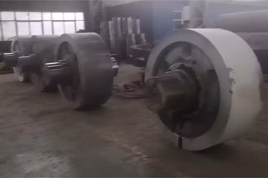 Bánh xe chất lượng cao giúp di chuyển lò nung một cách hiệu quả