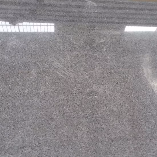 Đá granite tự nhiên màu xám, với công nghệ đánh lửa và đánh bóng, có thể tùy chỉnh hình ảnh 1-description