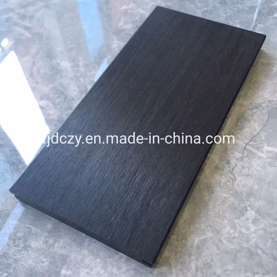 Sản phẩm sàn tre màu đỏ đậm chất lượng bền vững cho không gian ngoại thất