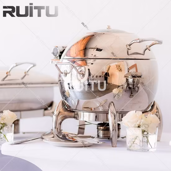 Bàn buffet chứa thực phẩm và đồ uống, bao gồm nồi súp, khay giữ nóng, sử dụng cả nhiên liệu và điện, làm từ thép không gỉ, với nắp màu bạc, là lựa chọn lý tưởng cho đám cưới và các dịch vụ ăn uống