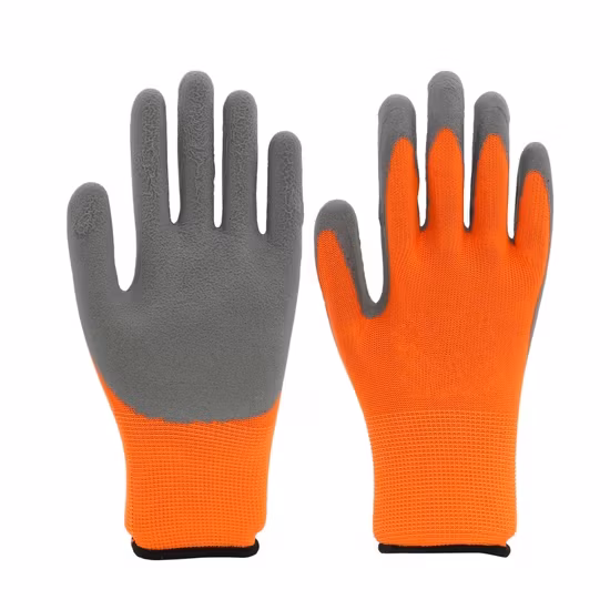Găng tay bảo hộ được làm từ polyester lót thoáng khí, chống mài mòn với phủ latex xếp ly
