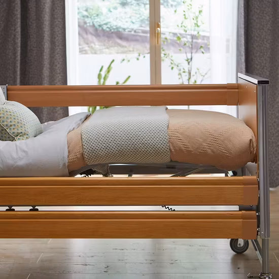 Giường bệnh điện điều chỉnh chiều cao tạo sự thoải mái và an toàn hình ảnh 1-description