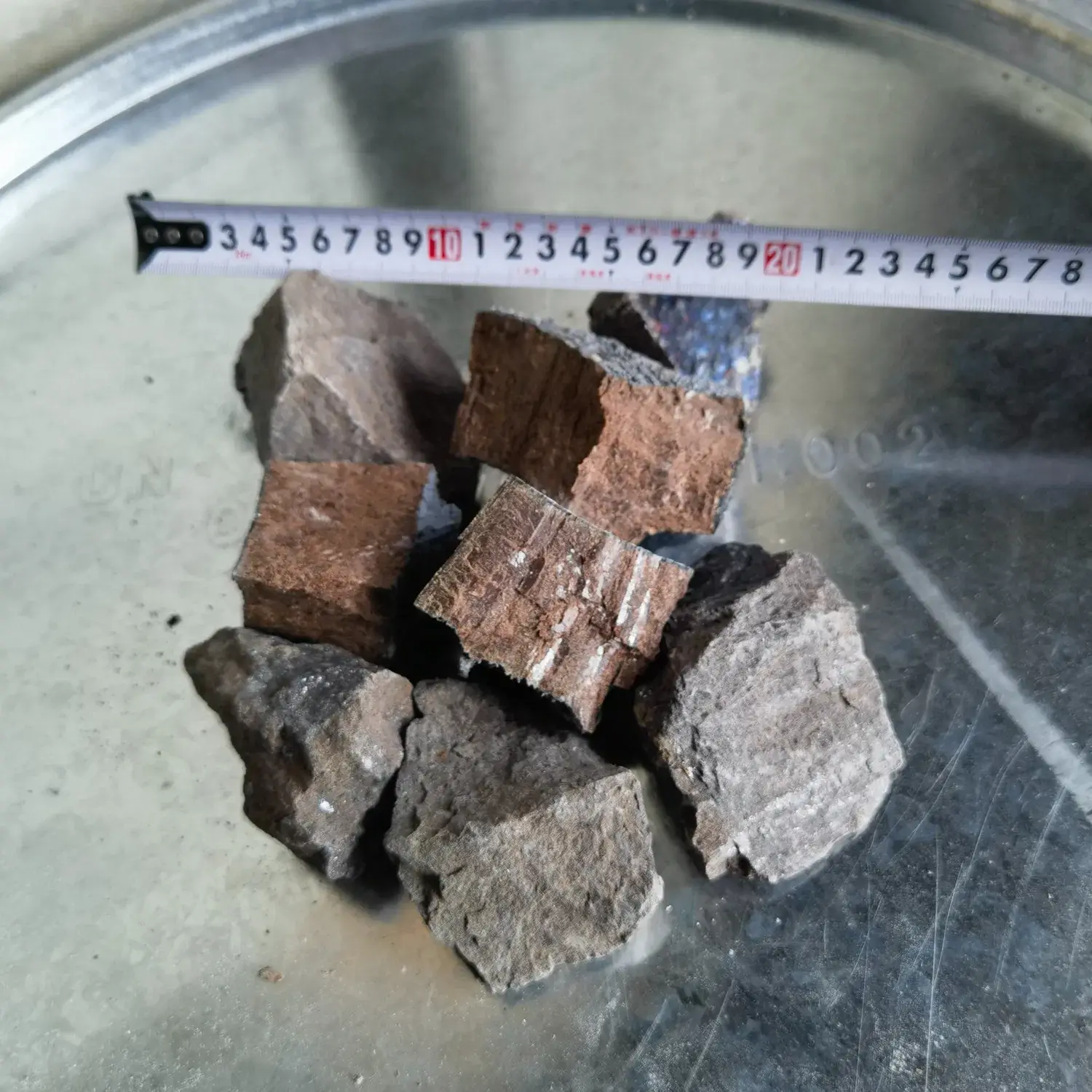 Nhà máy Canxi Carbide Trung Quốc cung cấp sản phẩm kích thước 15-25mm năm 2023