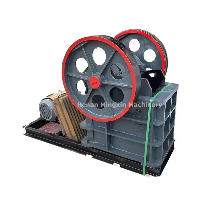 Máy nghiền hàm Rock 150X250 mới nhất năm 2023, có băng tải đi kèm