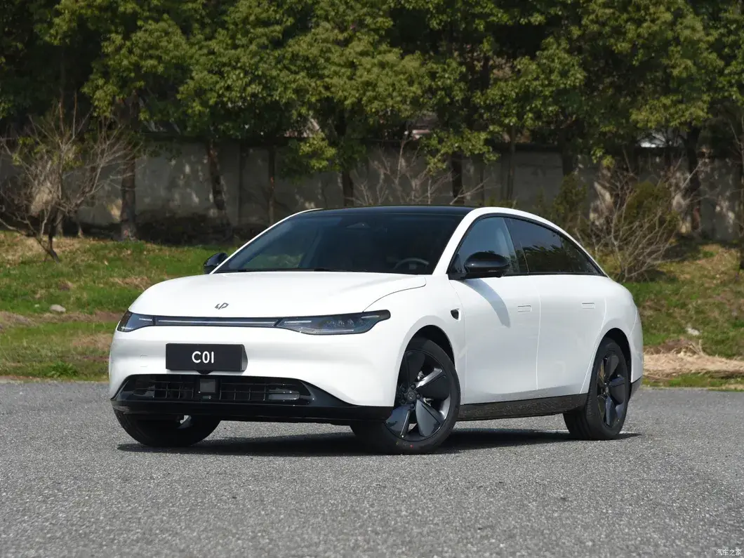 Sedan điện Leapmotor C01 phiên bản mới 2023, 630 Km khoảng cách, trải nghiệm thoải mái hình ảnh 12-description