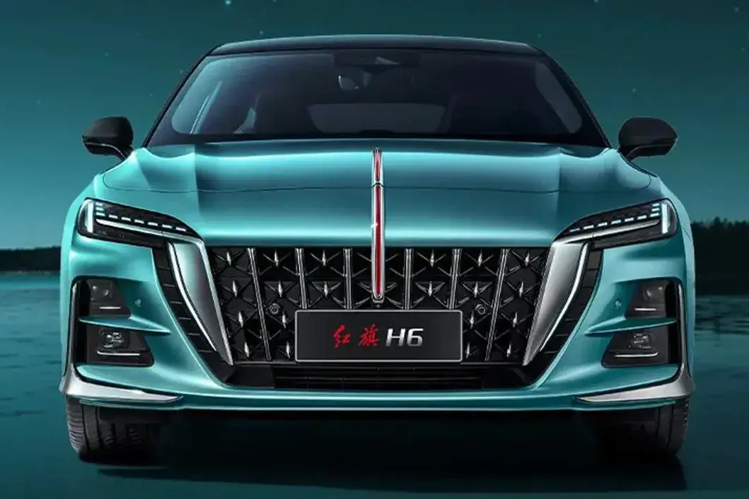 FAW Hongqi H6 - Xe Nhiên Liệu 2.0t 224HP L4 - Mẫu Xe Ô Tô Xăng Người Lớn 2025 hình ảnh 15-description