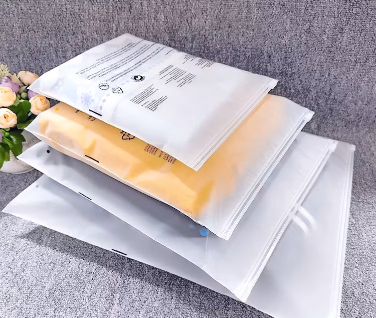 Bao bì túi nhựa in hình áo thun với khóa kéo mờ tùy chỉnh - Phong cách hiện đại và độc đáo hình ảnh 21-description