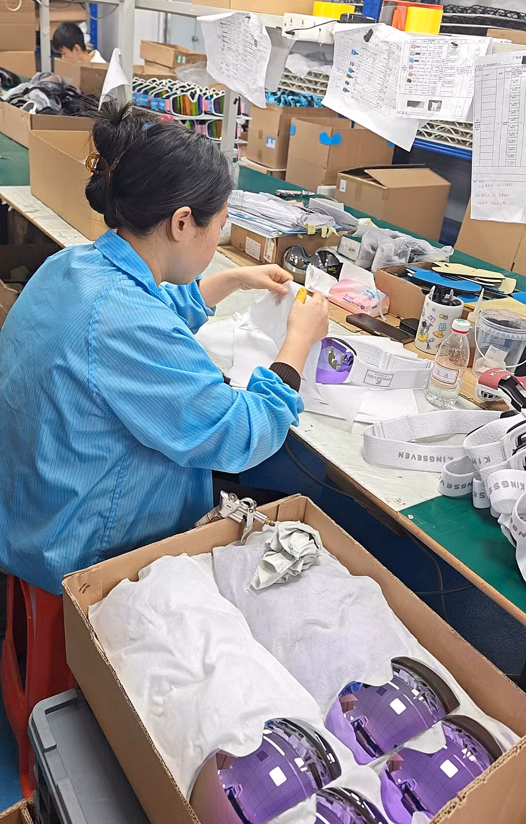 Kính bảo hộ đạp xe chất lượng từ thương hiệu uy tín, phòng chống cát bụi ngoại trời, phù hợp cho đua xe off-road hình ảnh 22-description