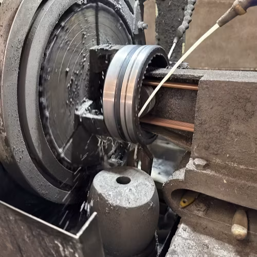 Bánh Xe Trục Hộp Số Bạc Đạn Con Lăn Tapered - Sản Phẩm Ngành Công Nghiệp Năng Lượng Gió Kích Thước 130*180*70mm, Trọng Lượng 4.9kg hình ảnh 24-description