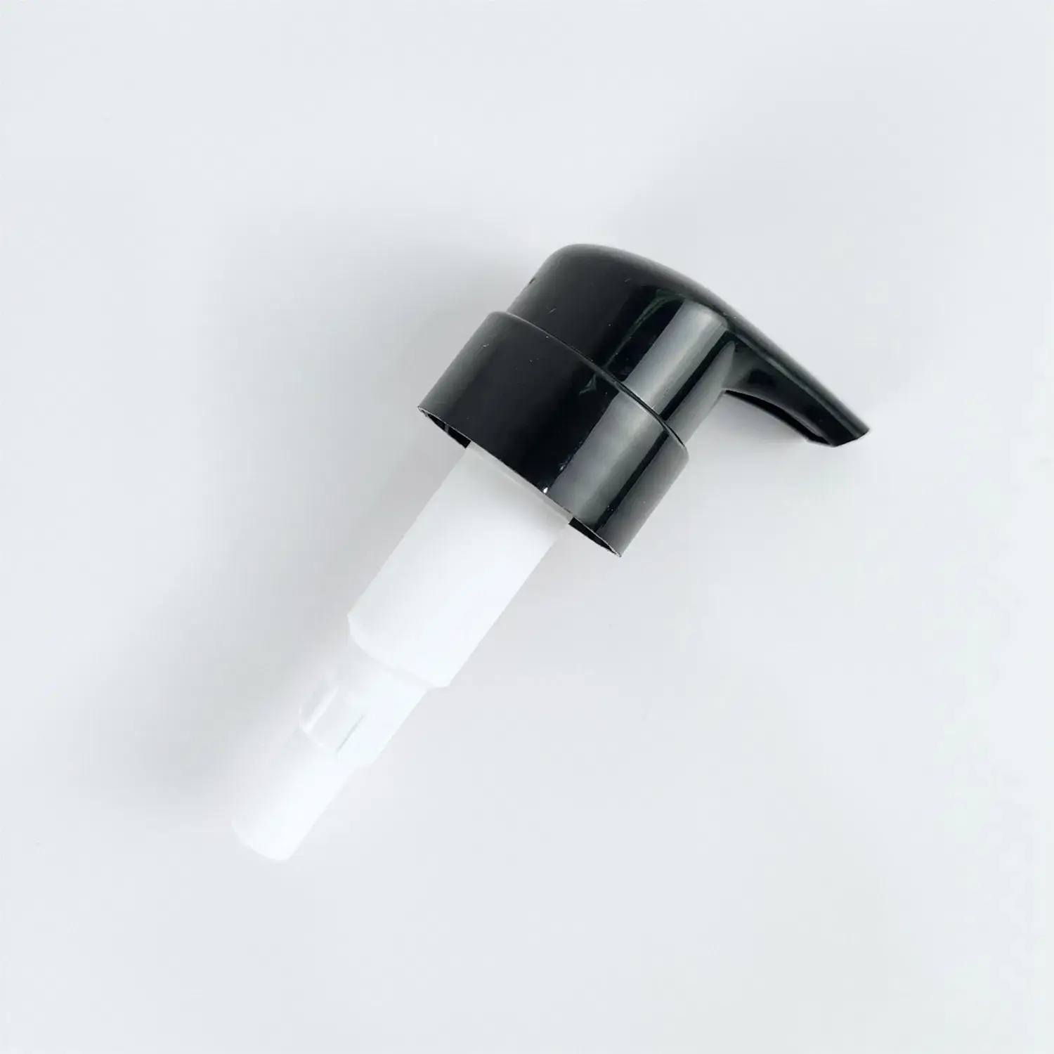 Bình xịt xà phòng nhựa Matt 28mm 4cc - Sản phẩm chất lượng với nắp và nắp chai bơm dung tích 28/410