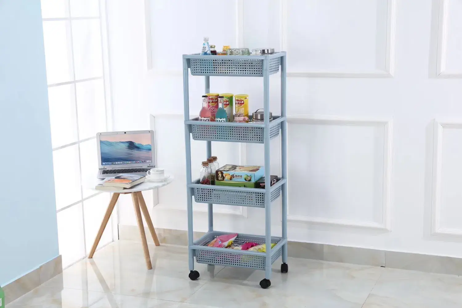Xe đẩy nhựa lưới ba tầng tiện lợi cho việc sắp xếp trong gia đình