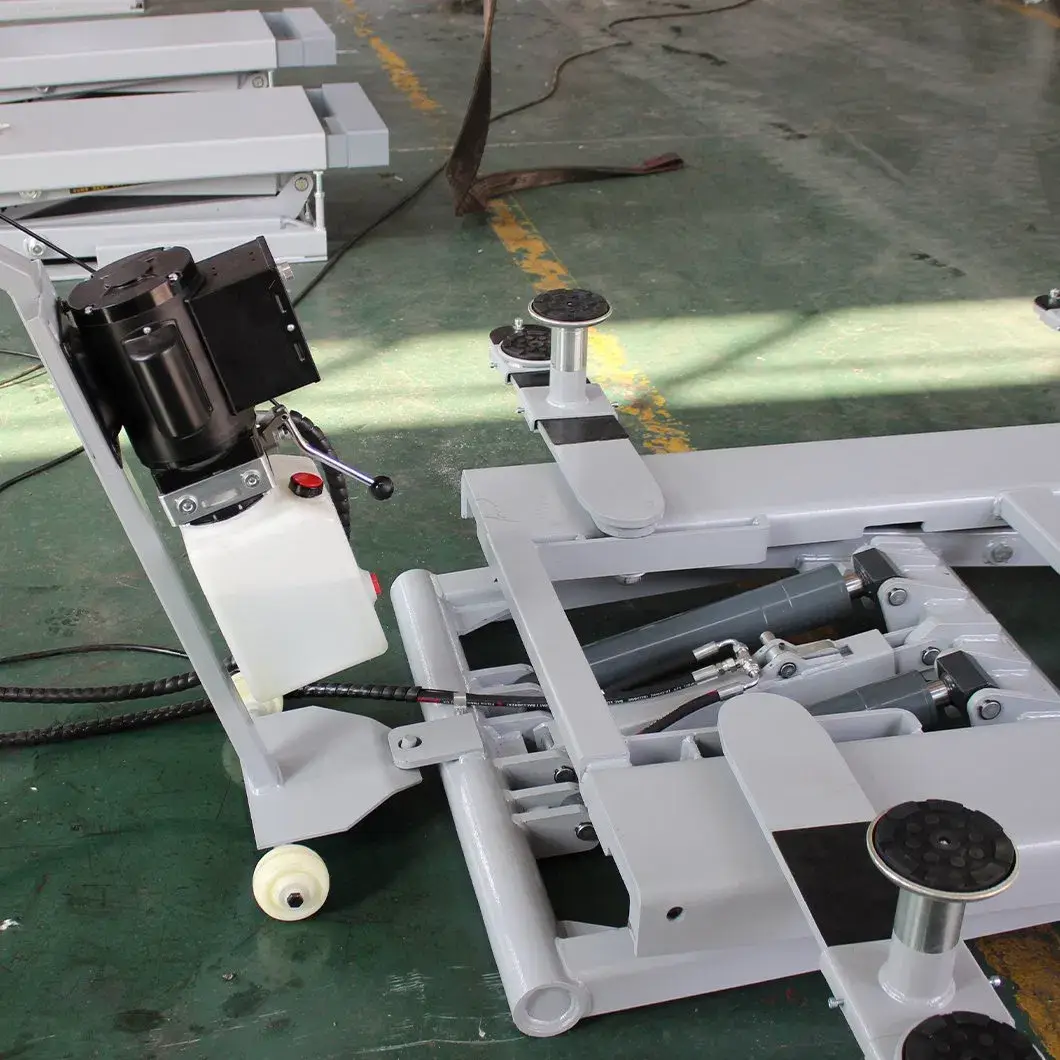 Thang nâng ô tô thủy lực cố định 3.5 tons dành cho việc đậu xe trong nhà