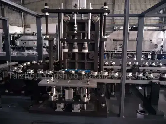Máy thổi khuôn tự động cho các lỗ hổng với bộ nạp preform tối đa - 600ml 3000bph