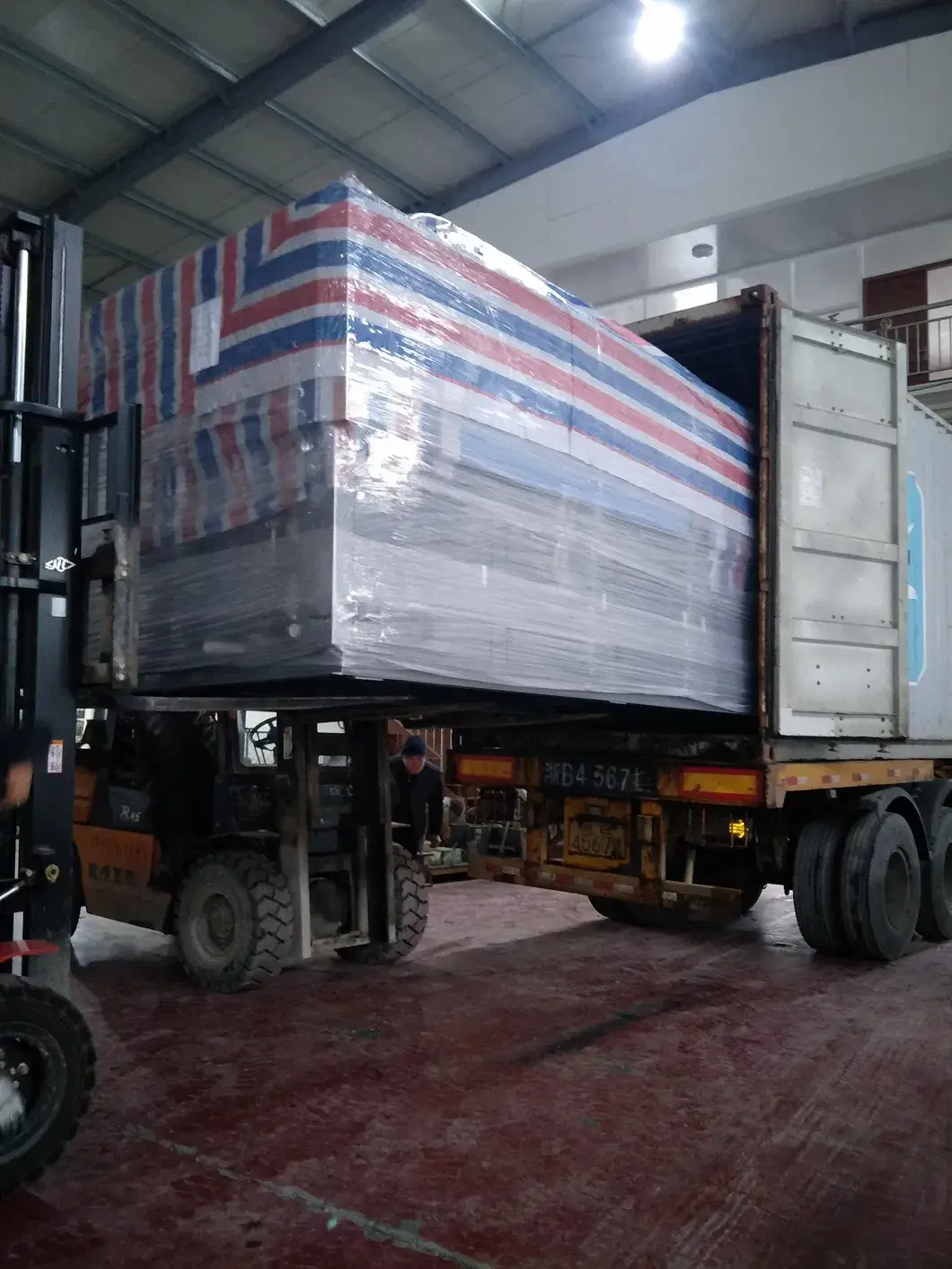 Máy thổi khuôn tự động cho các lỗ hổng với bộ nạp preform tối đa - 600ml 3000bph hình ảnh 21-description