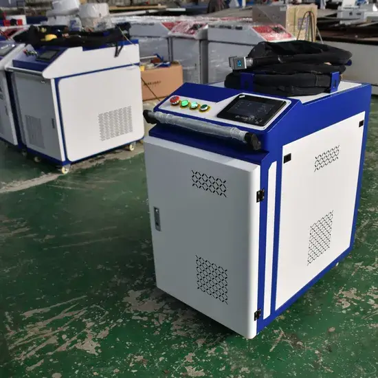 Máy hàn laser cầm tay 3 trong 1 cho công việc hàn, cắt và làm sạch ống