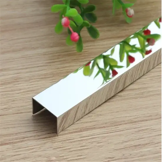 304 và 316 Cuộn PVD: Thương hiệu chất liệu Thép không gỉ U Channel Kim loại Bề mặt và Hồ sơ trang trí hình ảnh 1-description