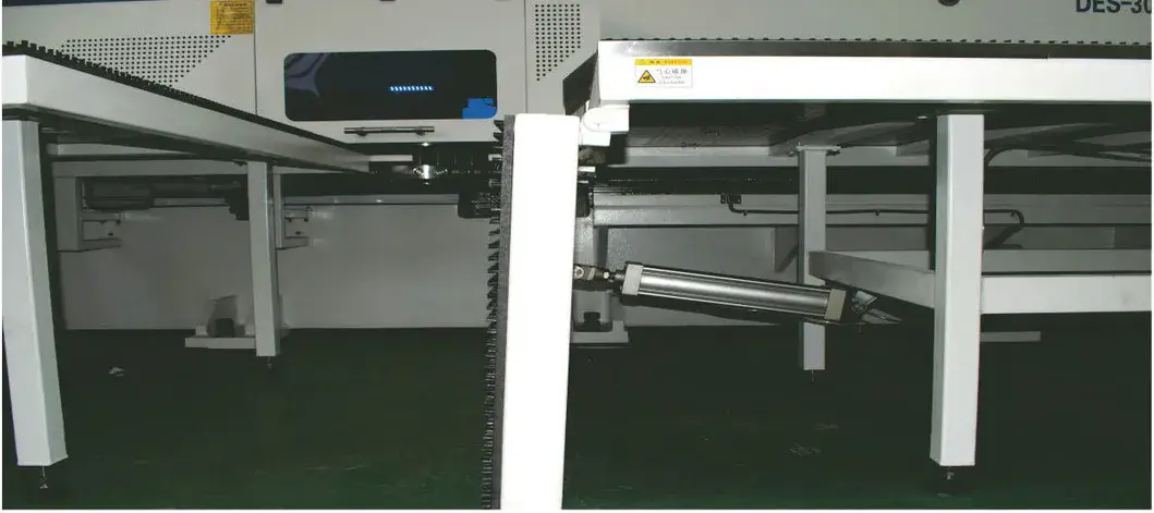 30tons, Máy CNC điều khiển Servo - Giải pháp đột dập tối ưu cho sản xuất kim loại hình ảnh 15-description