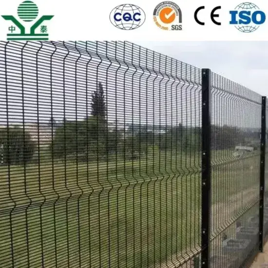 Lưới chống leo 7.62× 1.27cm kích thước 350× 310cm, cột bảo vệ đường sắt 80× 80cm tại Hàng Rào số 358