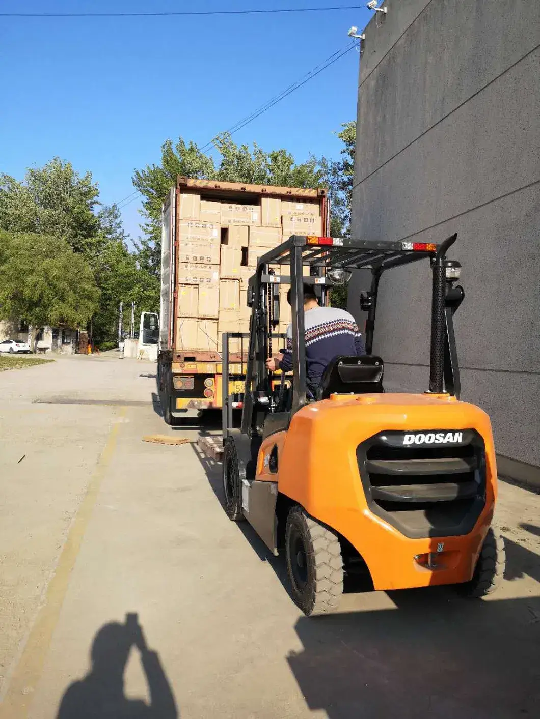 Đèn bên phải phía trước cho xe tải Dongfeng Tianlong - Bộ phận thân xe phù hợp hình ảnh 22-description