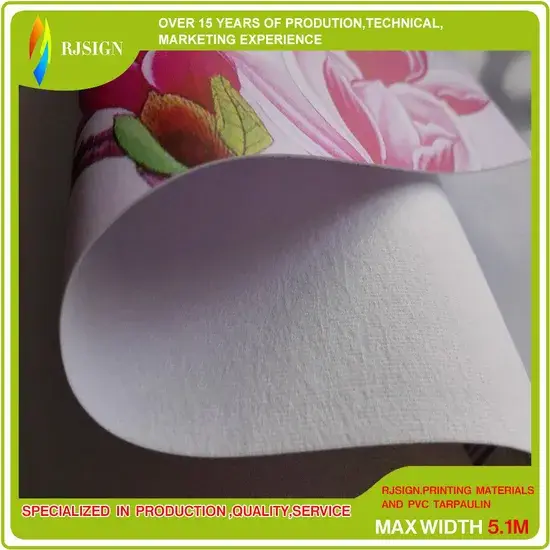 Dịch vụ in poster tùy chỉnh trên chất liệu giấy dán tường PVC với công nghệ in 3D