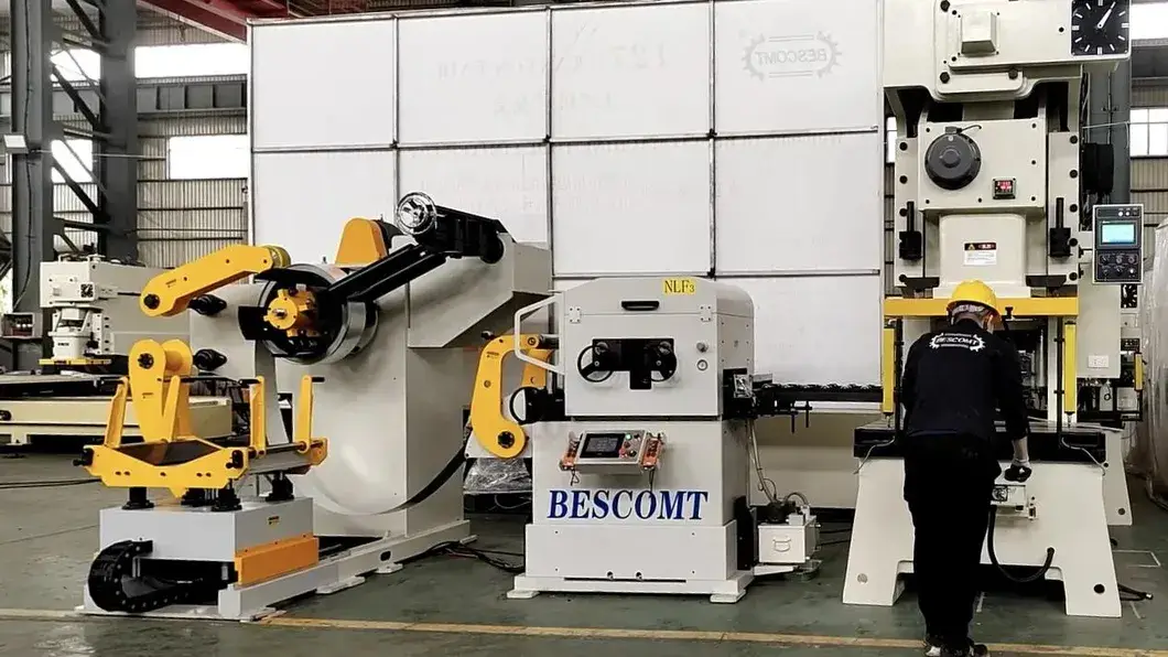 Máy cấp liệu servo cuộn thép Nc, máy tháo cuộn, máy duỗi thẳng với cấu hình cao cho tấm kim loại từ Bescomt - Sản phẩm cho ngành công nghiệp hình ảnh 15-description