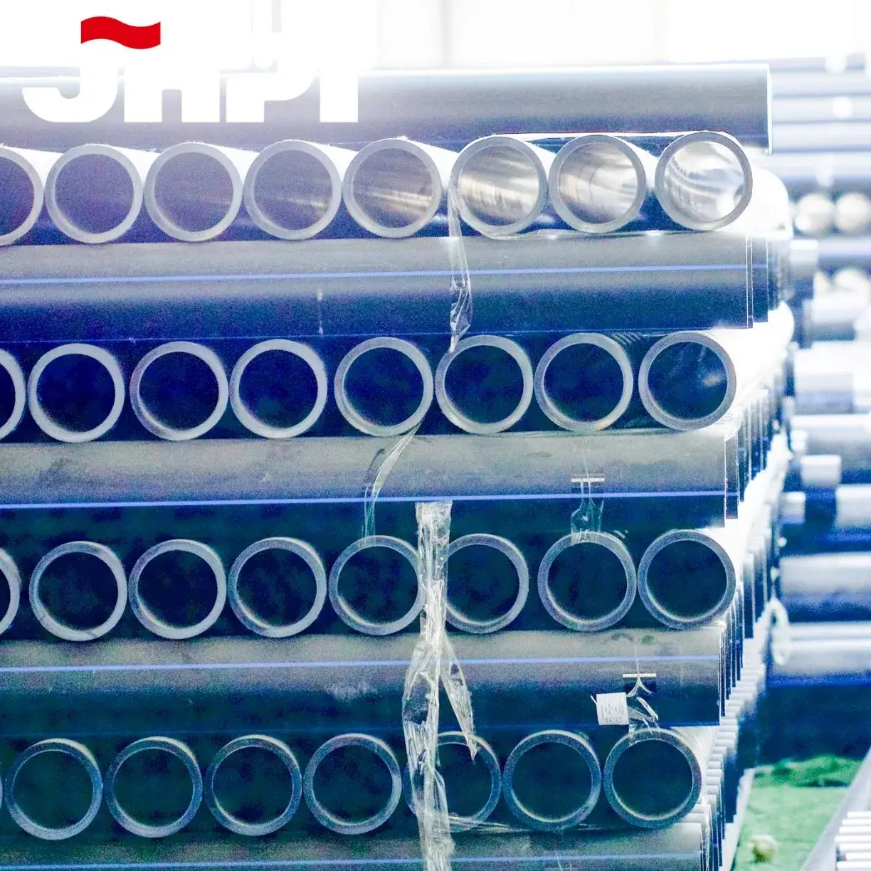 Ống Nhựa Đen Irrigation 8 Inch 20mm: Sản Xuất Tại Nhà Máy HDPE hàng đầu