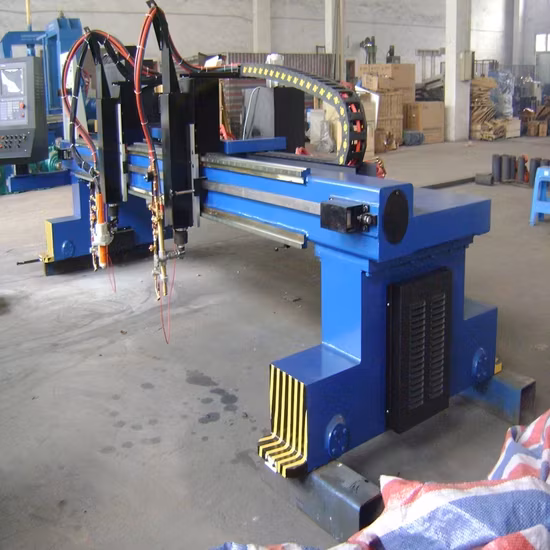 Máy cắt CNC kiểu gantry sử dụng plasma và lửa cho chất liệu thép carbon